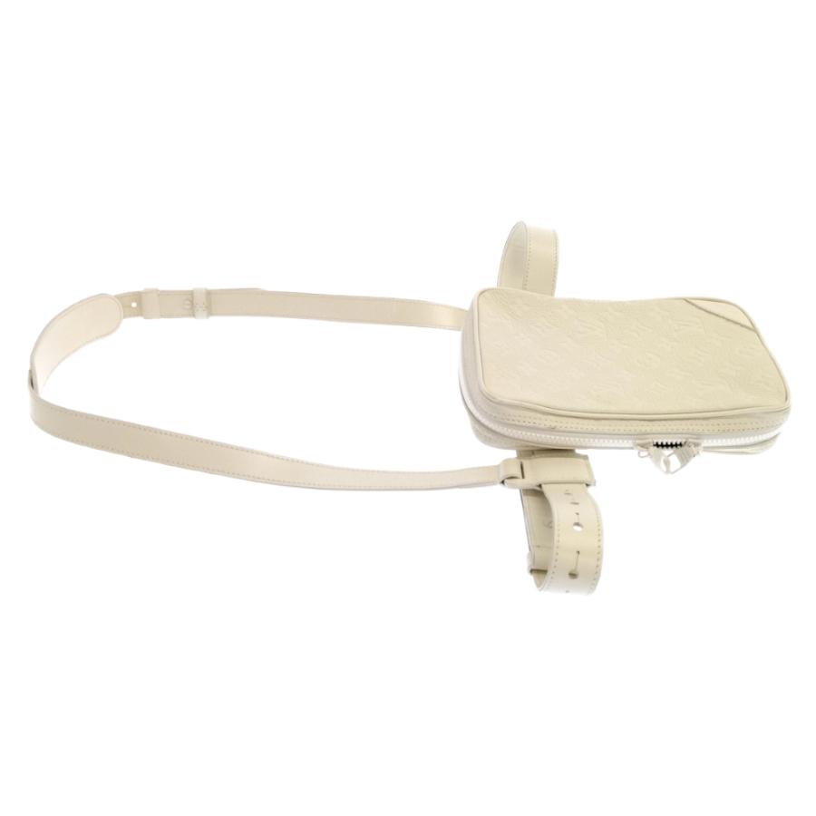 ルイヴィトン トリヨンモノグラムユティリティサイドバッグ ショルダー  