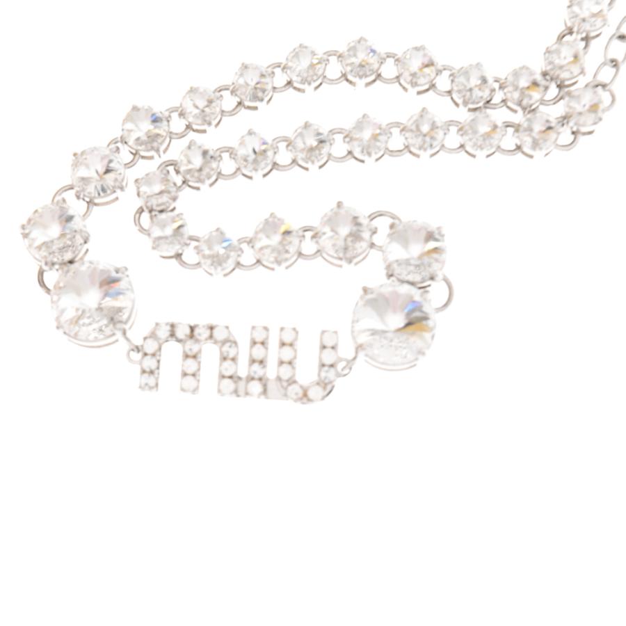 miumiu ミュウミュウ 23SS クリスタルロゴ ネックレス miumiu ミュウミュウ 23SS クリスタルロゴ ネックレス
