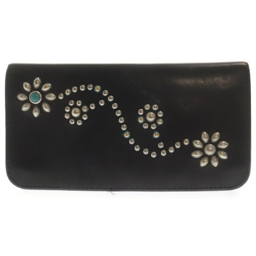 HTC フラワースタッズレザー二つ折りロングウォレット長財布