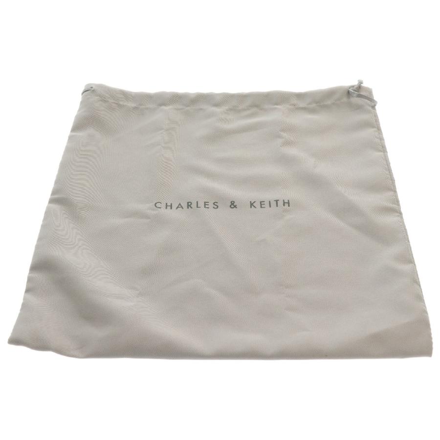 charles&keith ルラ ハンドバッグ　白　ベルト ☆CHARLES&KEITH☆Lula ルラ パテントベルトバッグ/送料込