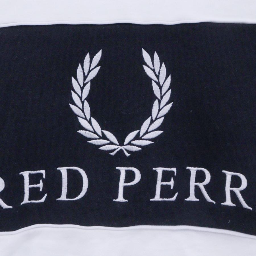 FRED PERRY フレッドペリー ビッグロゴ刺繍 スウェット FRED PERRY フレッドペリー ビッグロゴ刺繍 スウェット