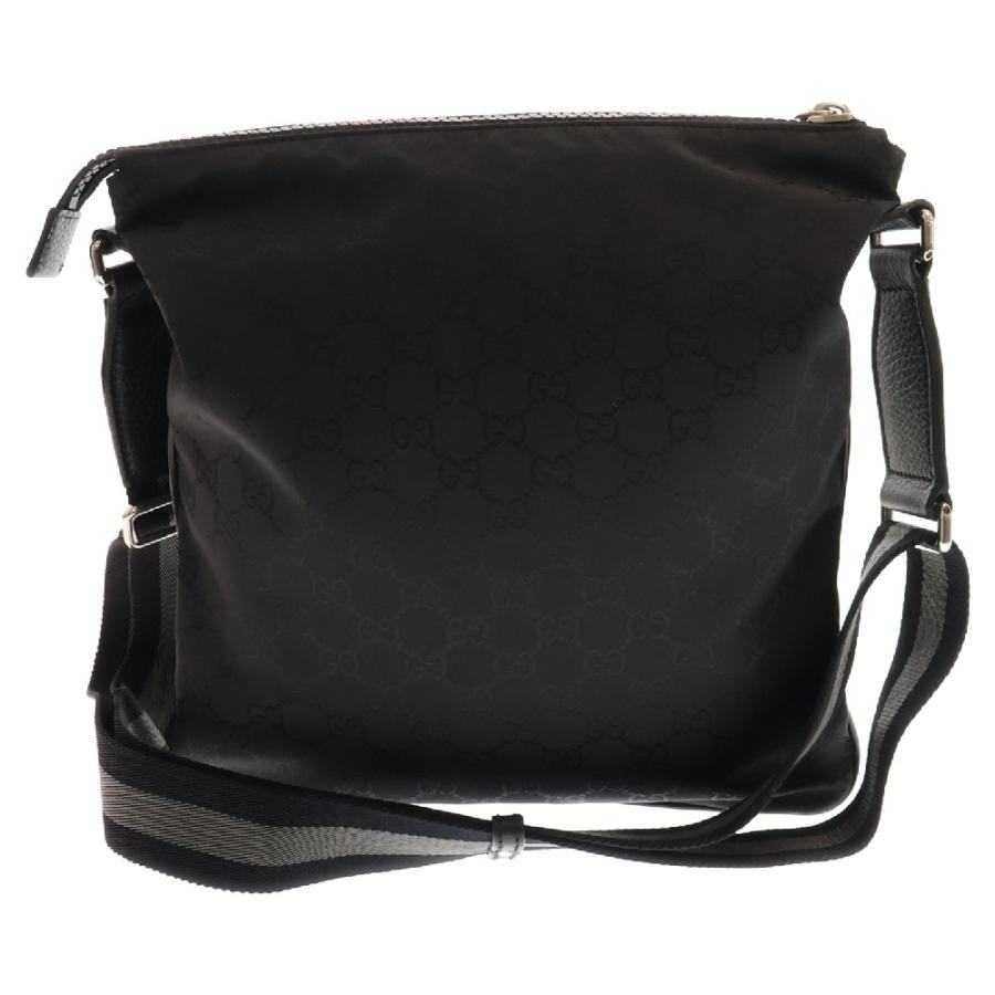 GUCCI（グッチ） GGキャンバス ショルダーバッグ サコッシュ ブラック