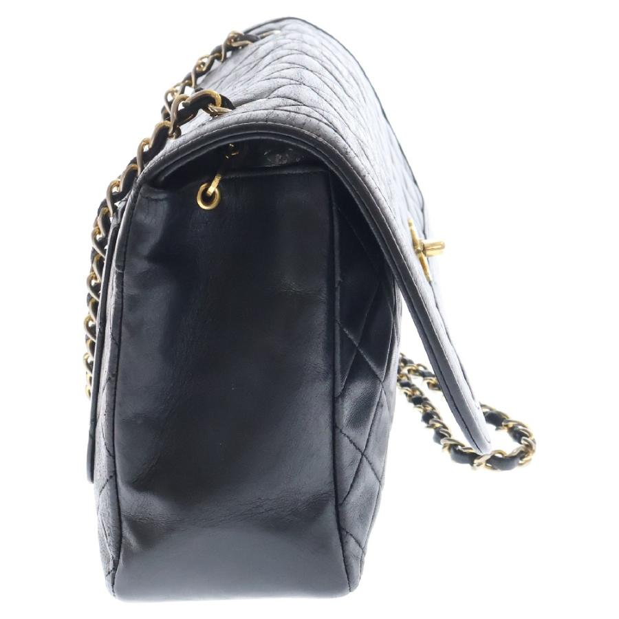 CHANEL シャネルマトラッセチェーンショルダーバッグラムスキン02