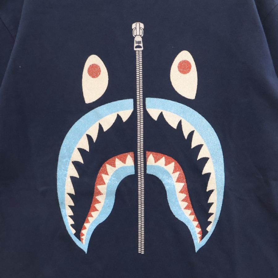 A BATHING APE アベイシングエイプ SHARK TEE 日本製 シルバー A BATHING APE アベイシングエイプ SHARK TEE 日本製 シルバー