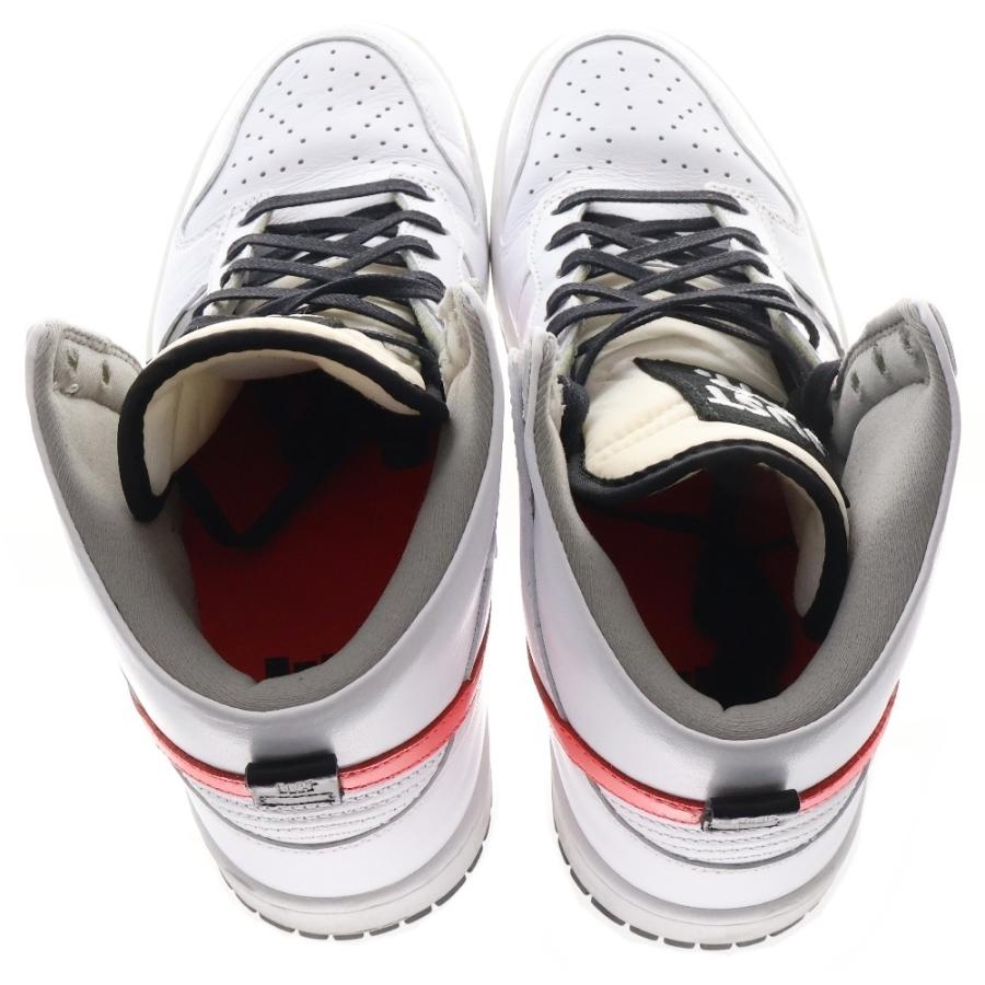NIKE（ナイキ） × UNDEFEATED DUNK LUX アンディフィーテッド ダンク