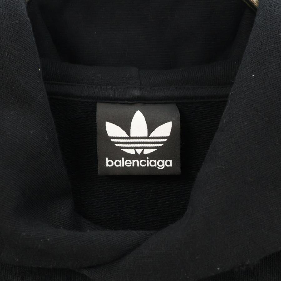 バレンシアガ アディダスロゴ