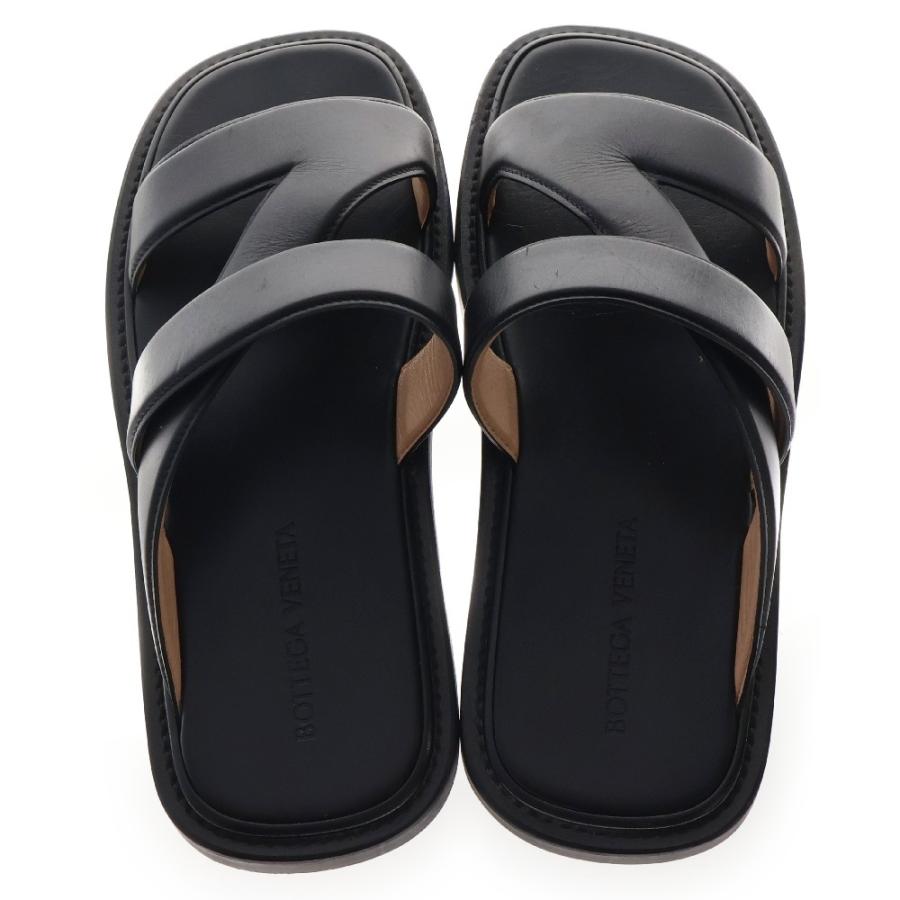 【新品】Bottega Veneta　レザー クロスバンド ストラップ サンダル 新品】Bottega Veneta レザー クロスバンド ストラップ サンダル