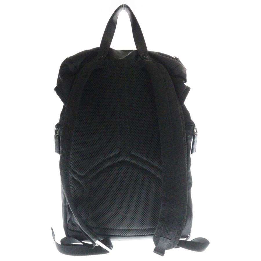 PRADA（プラダ） Re-Nylon リナイロン サフィアーノ レザー