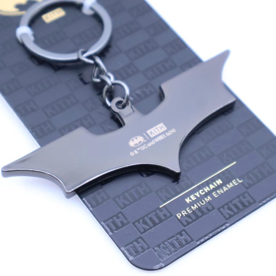 KITH（キス） ×Batman Dark Knight Symbol Keychain バッドマン ダークナイトシンボル キーチェーン ...