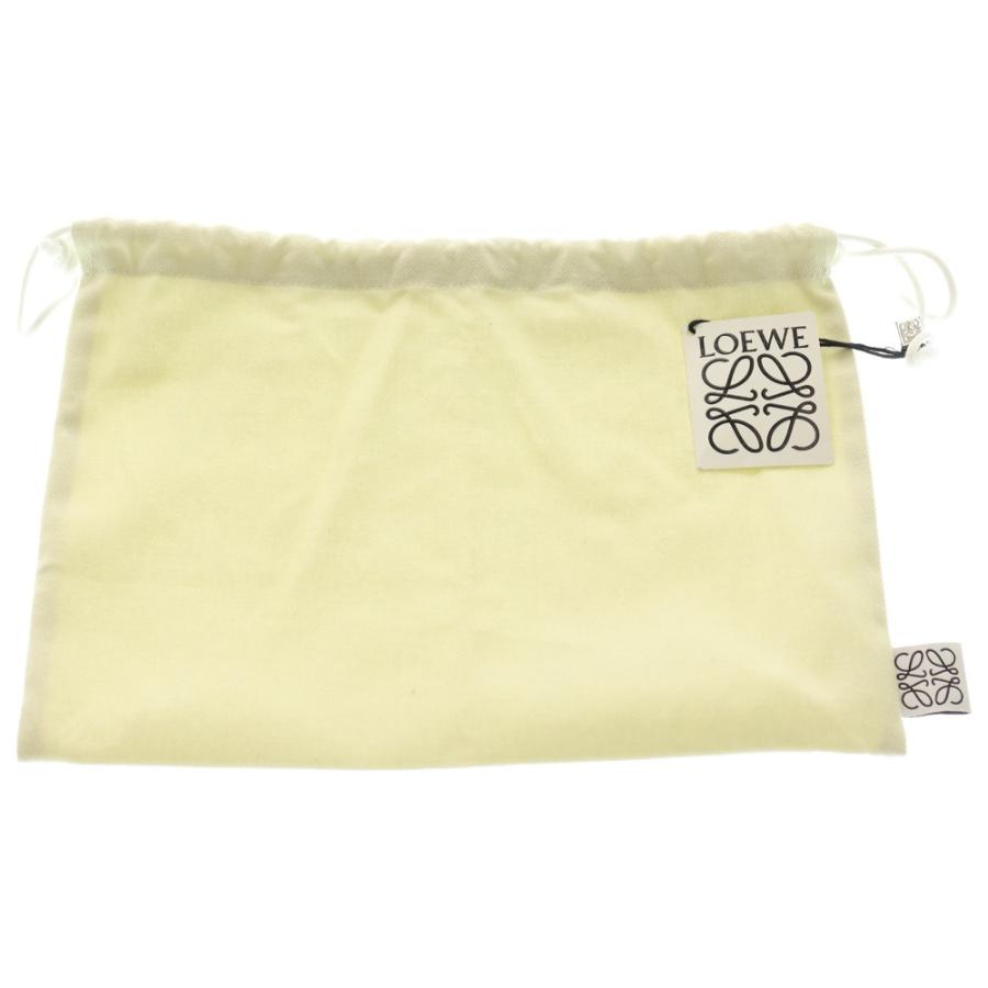 LOEWE（ロエベ） MINI T POUCH IN CLASSIC CALFSKIN ミニ ティー