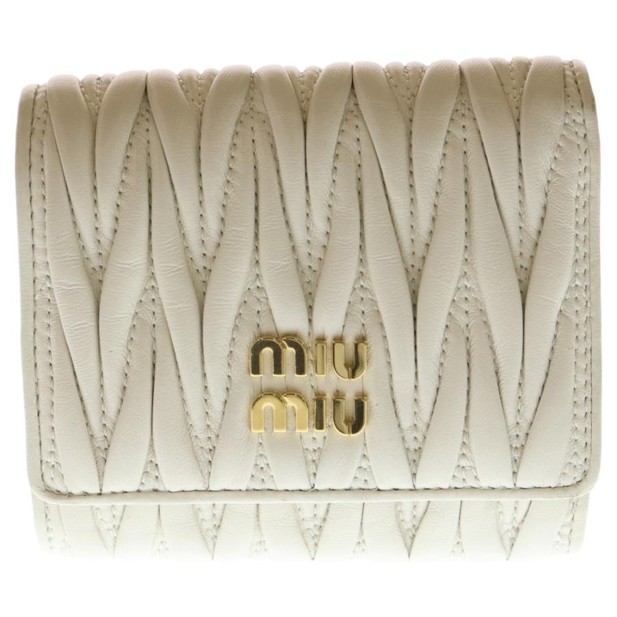 MIU MIU ミュウミュウ　ケース　コンパクトウォレット　マトラッセ miu miu（ミュウミュウ） MIU MIU MATELASSE マテラッセ POUCH WALLET