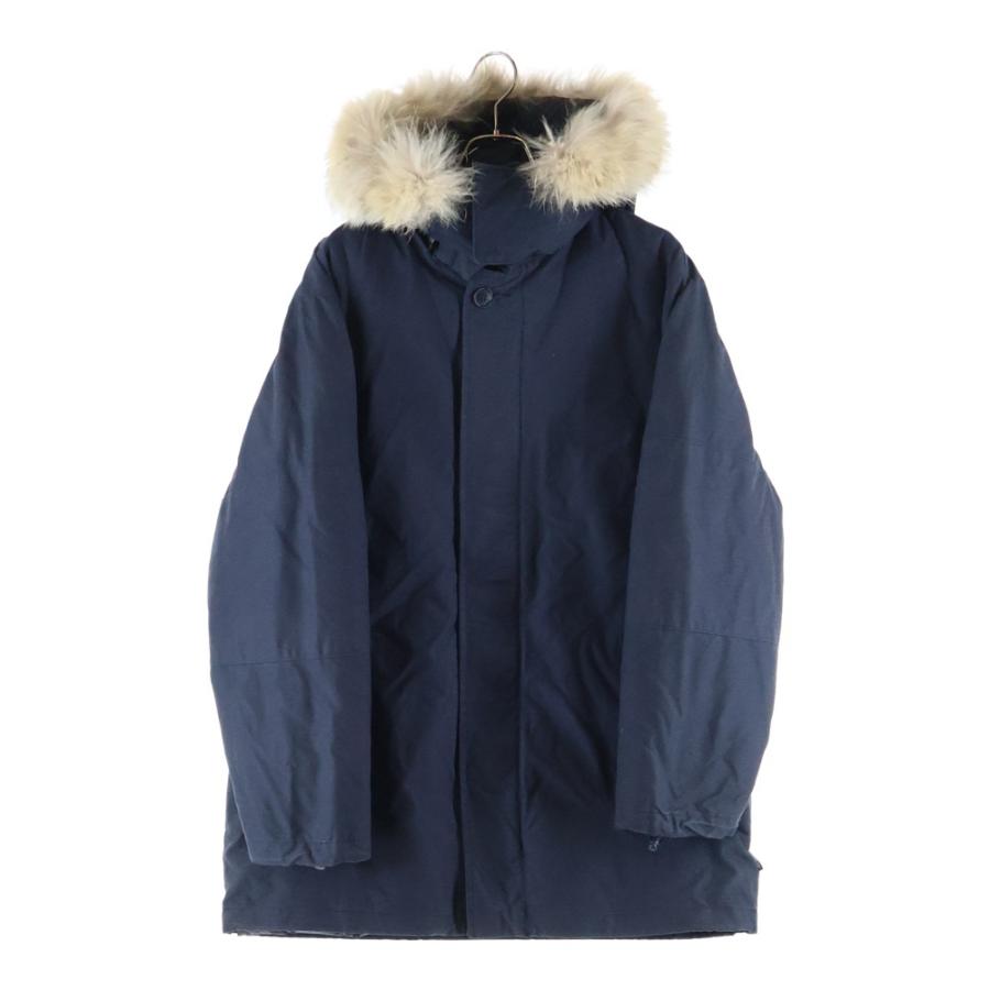 MONCLER（モンクレール） MATERIAL STOFF TESSUTO ファー付き フード