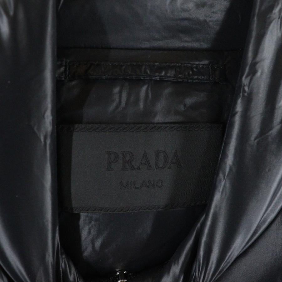 PRADA（プラダ） トライアングルロゴ ジップアップ ダウンベスト