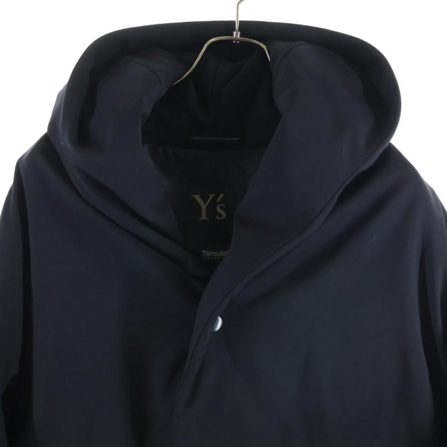 Y's（ワイズ） U-裁ち出し フーデッド ウールポリ 中綿コート ブラック