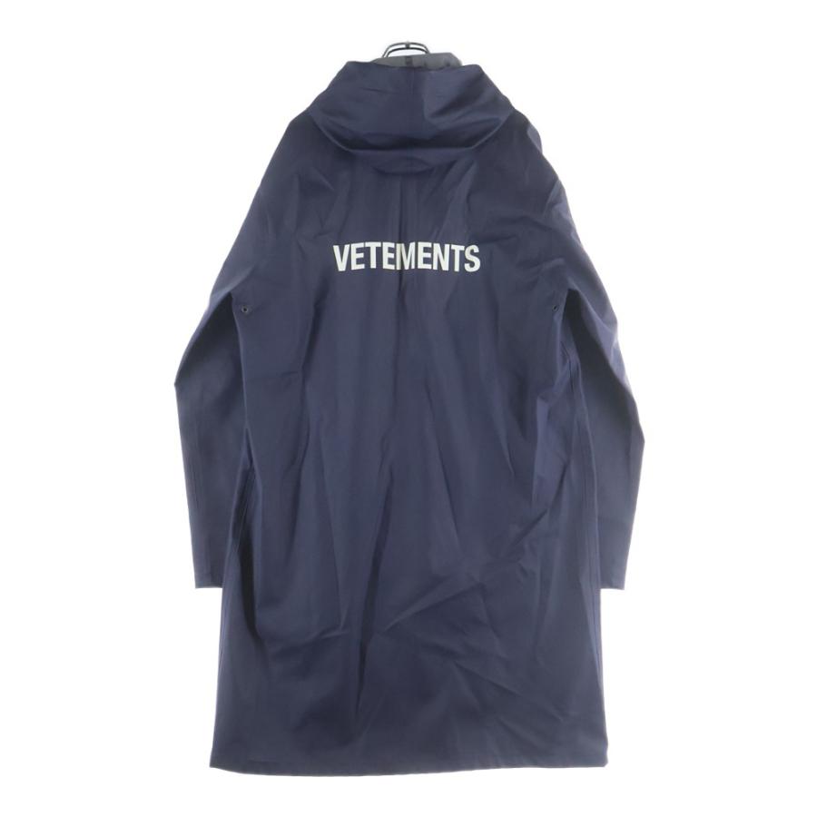 VETEMENTS（ヴェトモン） 17AW OVERSIZED HOODED RAINCOAT