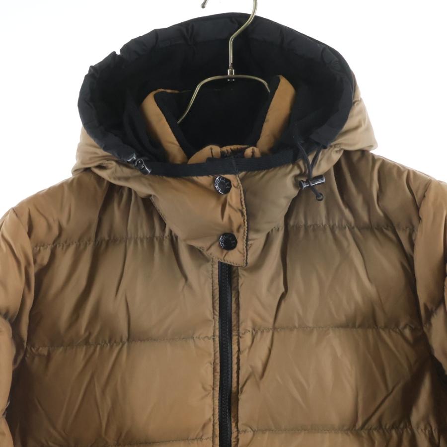 MONCLER（モンクレール） MOKA モカ アームロゴワッペン ジップ