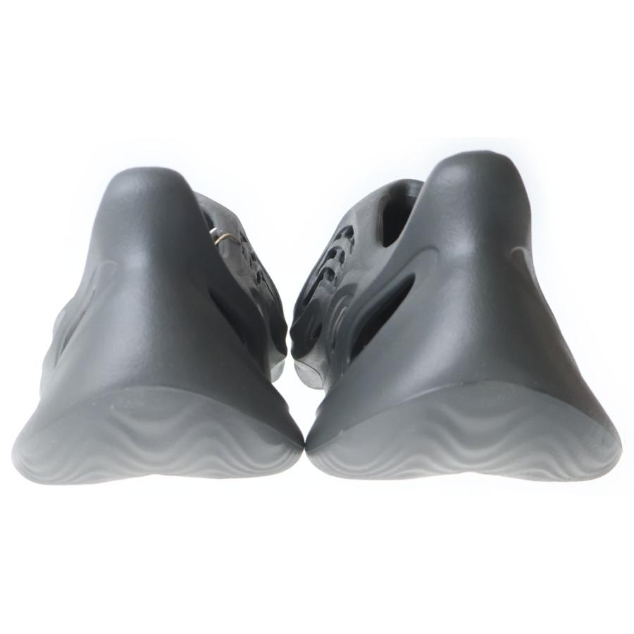 adidas（アディダス） YEEZY Foam Runner Carbon イージーフォーム
