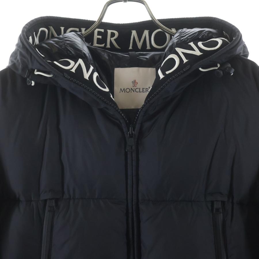 MONCLER（モンクレール） 22AW MONTCLA モンクラ ロゴパッチ ジップ