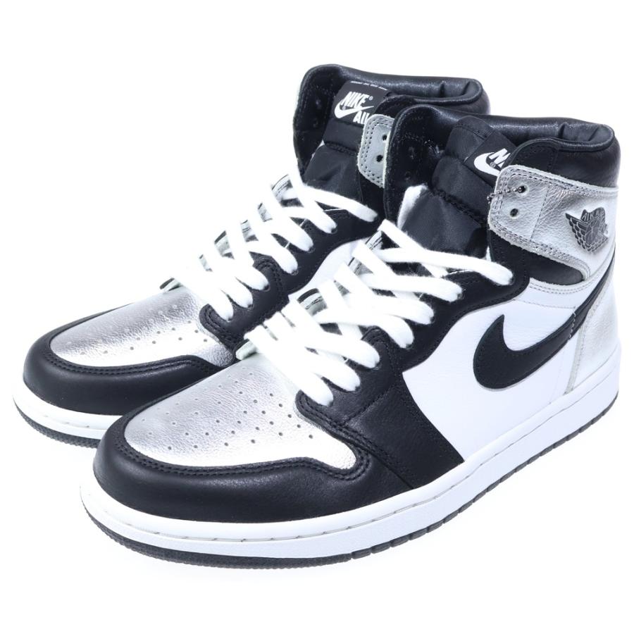 NIKE（ナイキ） WMNS AIR JORDAN 1 ウィメンズ エアジョーダン 1