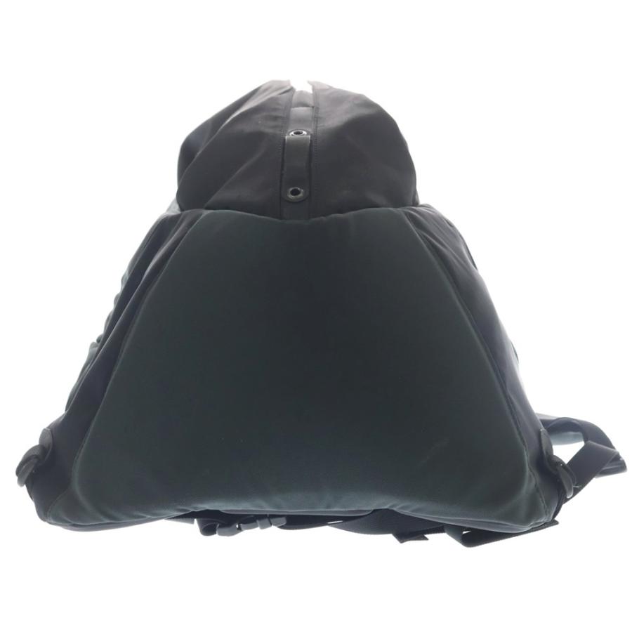 ARC'TERYX（アークテリクス） ARRO 22 ロゴエンブロイダリー ナイロン