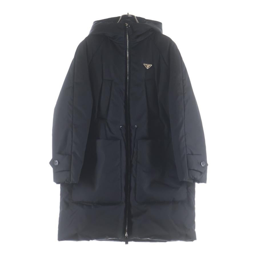 PRADA（プラダ） トライアングルロゴプレート リナイロン フーデッド