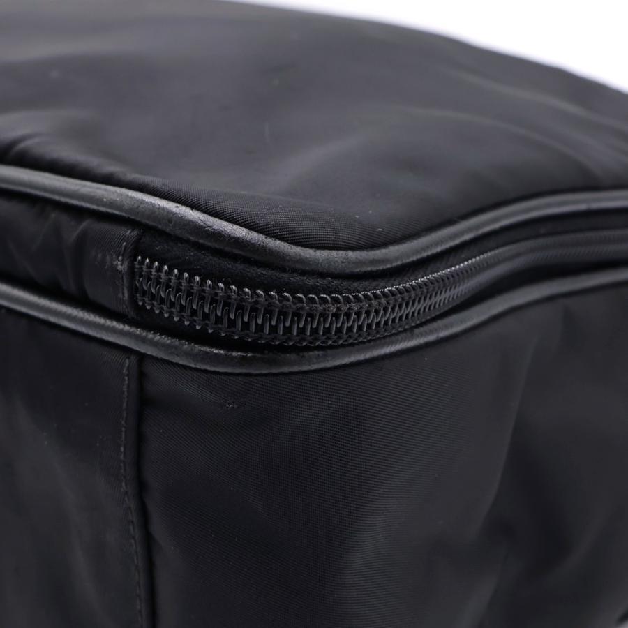 PRADA（プラダ） RE-NYLON リナイロン サフィアーノレザー
