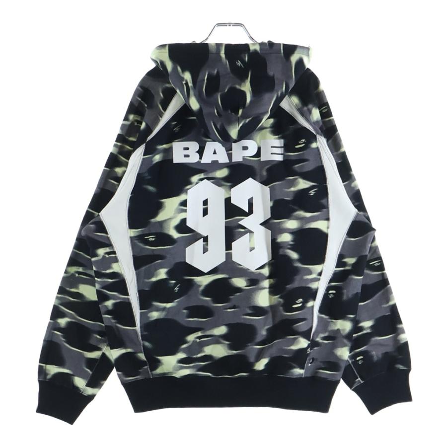 A BATHING APE（アベイシングエイプ） スクリーン カモ フットボール 