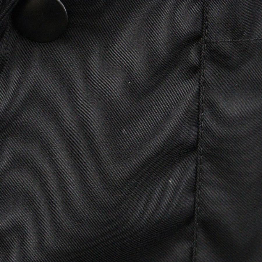PRADA（プラダ） 21SS RE-NYLON Triangular plate nylon short sleeve