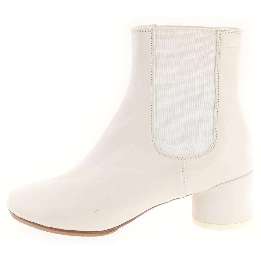 MM6 Maison Margiela ホワイトショートブーツ MM6 Maison Margiela ホワイトショートブーツ