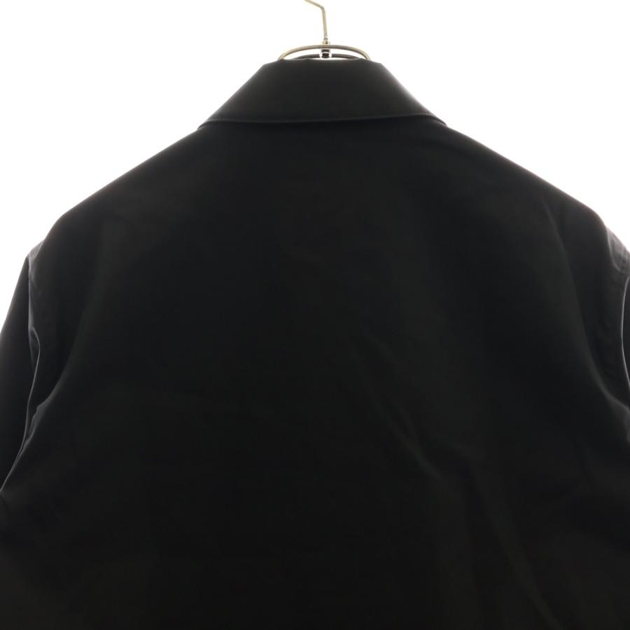 PRADA（プラダ） Re-Nylon ロゴプレート付き ナイロンジップアップ