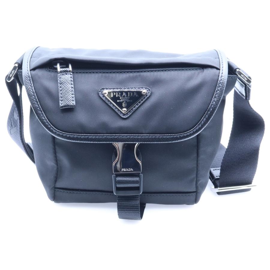 極美品*プラダ 2way フード ナイロン ブルゾン トライアングルロゴ PRADA（プラダ） 極美品◎正規品 21年 レディース トライアングルロゴ