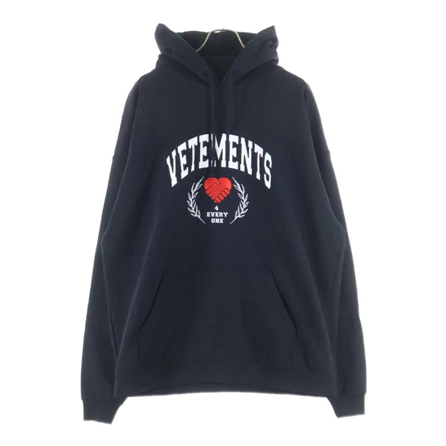 VETEMENTS（ヴェトモン） 22AW SOLIDARITY EMBROIDERRED HOODIE ロゴ