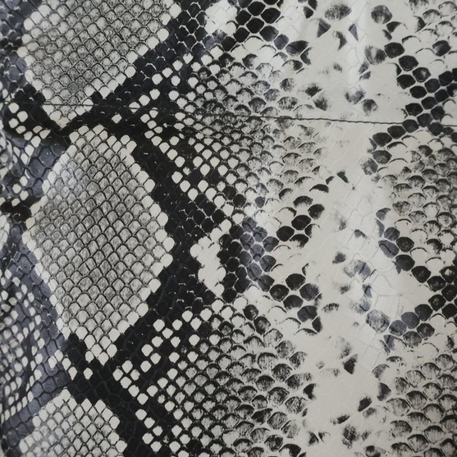 BLESS ブレス 25AW FAUX LEATHER SNAKE DOWN JACKET フェイクレザー スネーク ダウンジャケット グレー BR25AW-00025 BLESS（ブレス） 25AW FAUX LEATHER SNAKE DOWN JACKET フェイクレザー