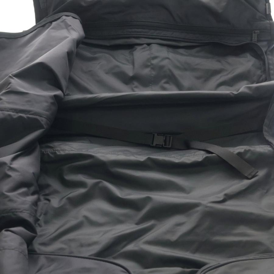 TUMI（トゥミ） トライフォールド キャリーオン ナイロン ガーメント