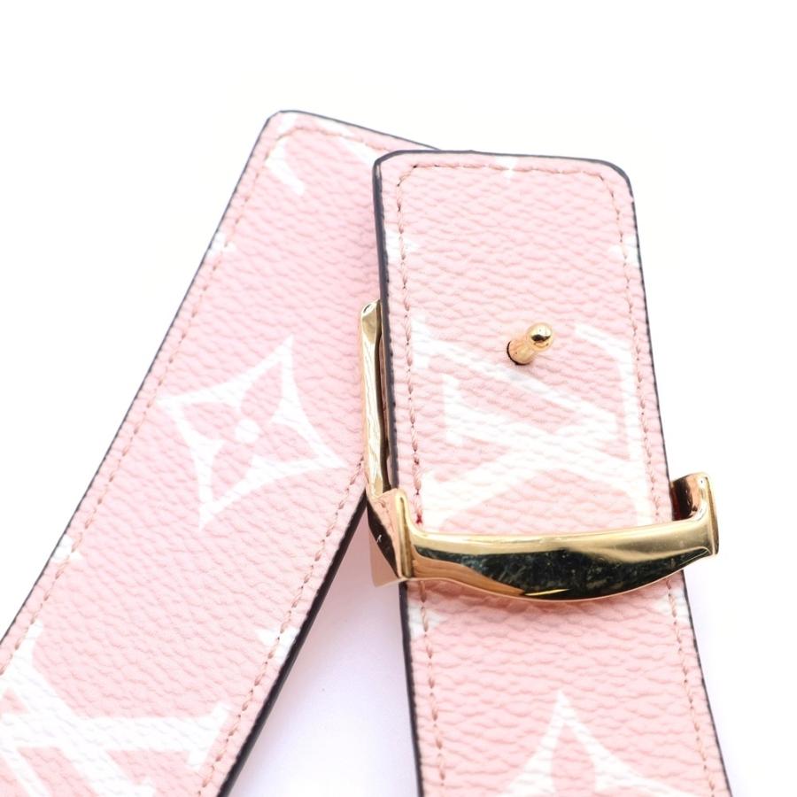 LOUIS VUITTON（ルイ・ヴィトン） LVイニシャル ロゴ ジャイアント