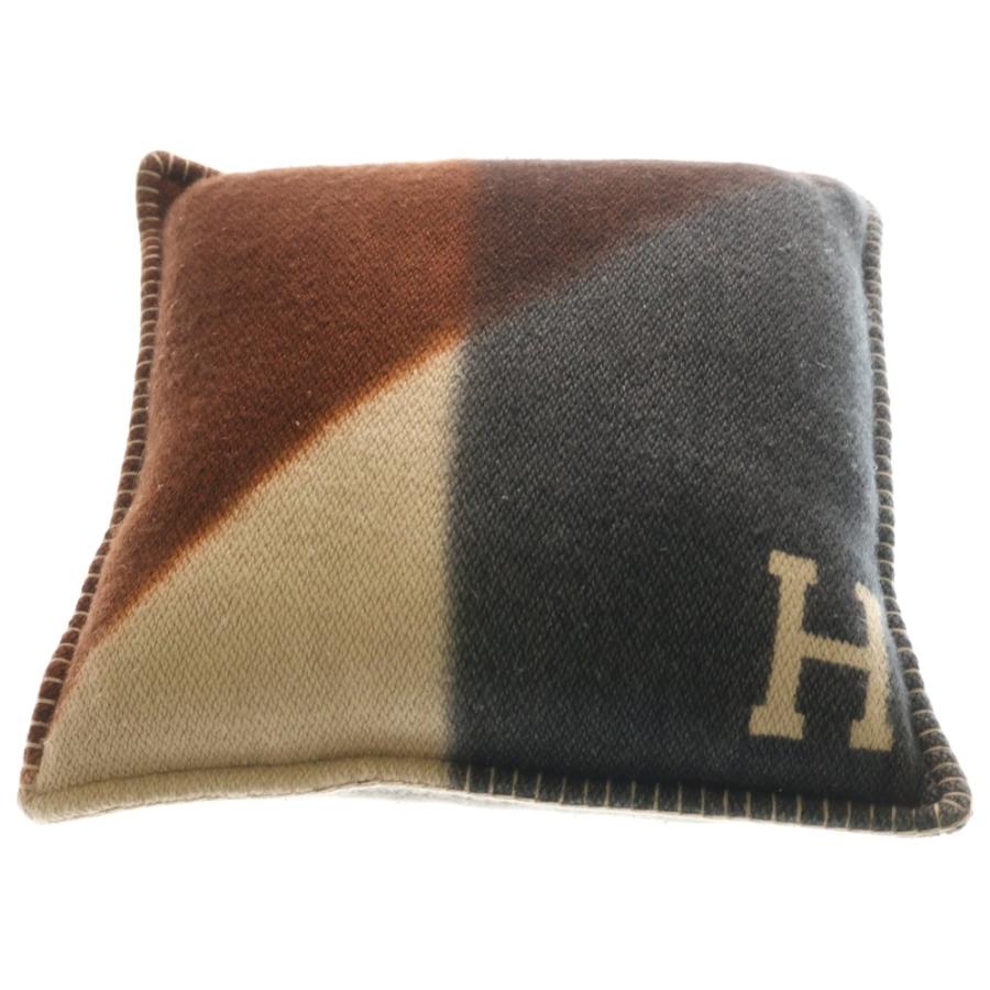 HERMES（エルメス） Hピタゴラス カシミヤ クッション グレージュ