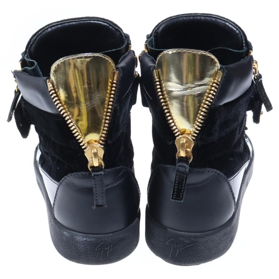 Giuseppe Zanotti ブラックベルベットローファー ビジュー付き 【公式