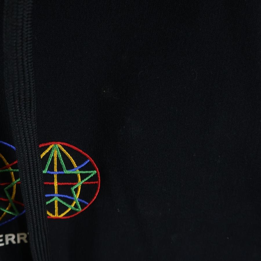 BURBERRY バーバリー Winton Globe Hoodie グローブ グラフィック刺繍 スウェット プルオーバーパーカー ブラック 8037083 BURBERRY（バーバリー） Winton Globe Hoodie グローブ グラフィック