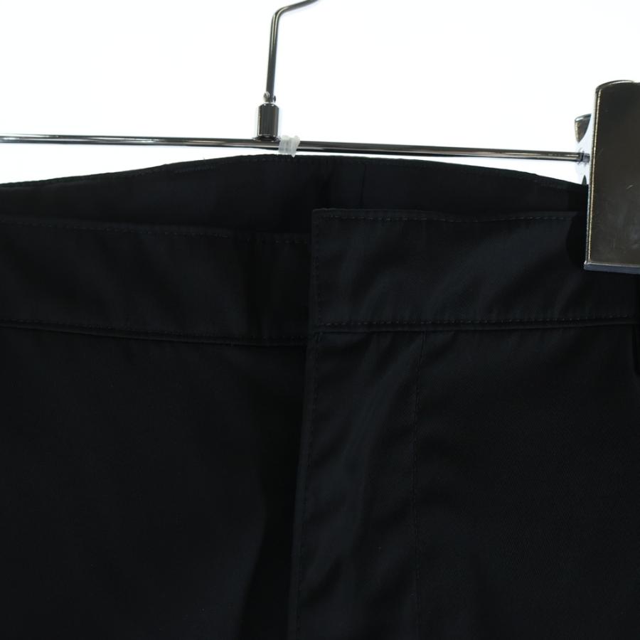 PRADA ブラックロングパンツ ドローコード付き PRADA（プラダ） RE-NYLON リナイロン カーゴロング パンツ ブラック