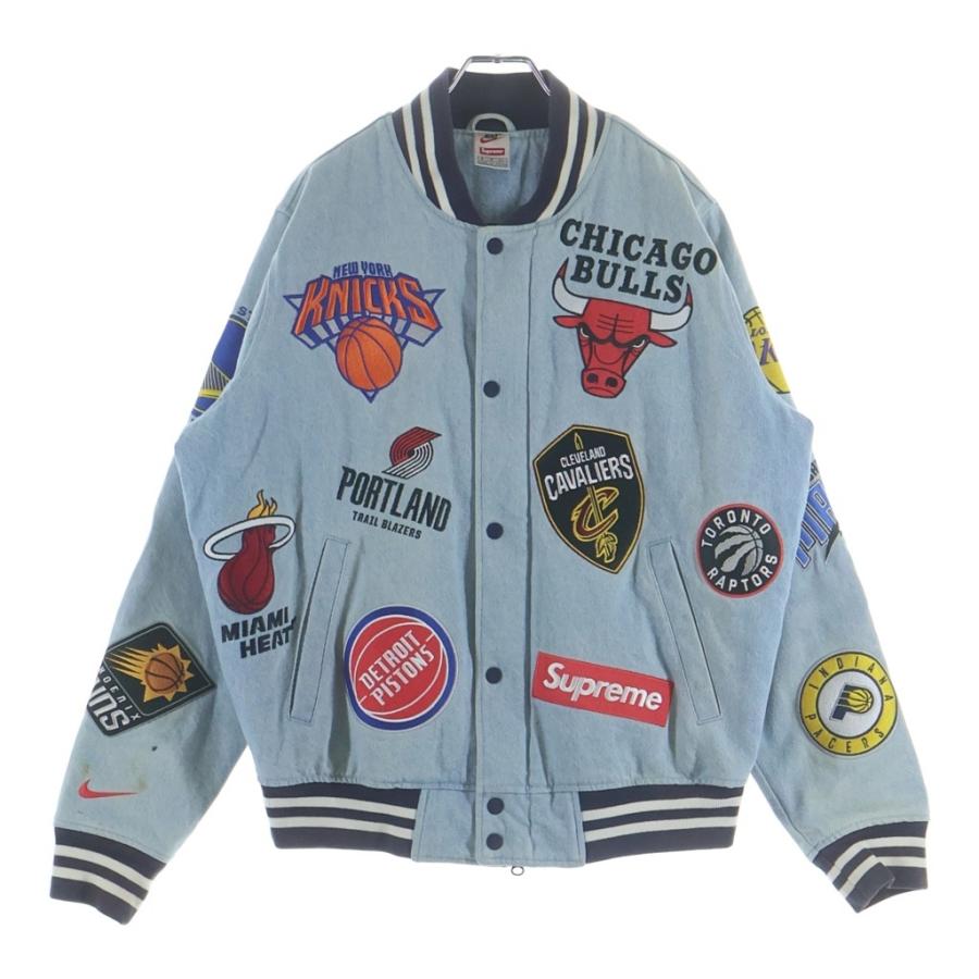 SUPREME シュプリーム 18SS ×NIKE NBA Denim Warm-Up Jacket ナイキ デニム ウォームアップ ジャケット スタジャン ブルゾン インディゴ AO3632-440 Supreme（シュプリーム） 18SS ×NIKE NBA Denim Warm-Up Jacket ナイキ
