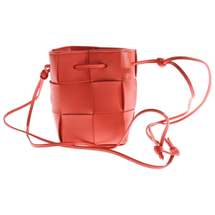 BOTTEGA VENETA（ボッテガ・ヴェネタ） イントレチャート カセットミニ