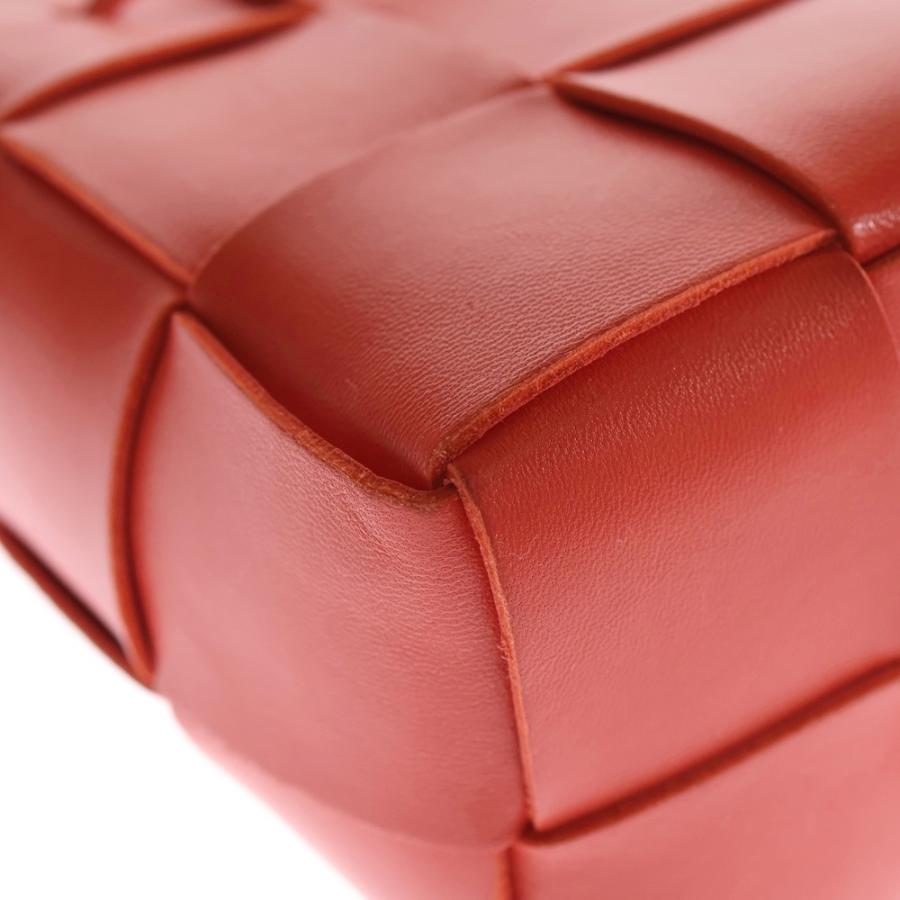 BOTTEGA VENETA（ボッテガ・ヴェネタ） イントレチャート カセットミニ
