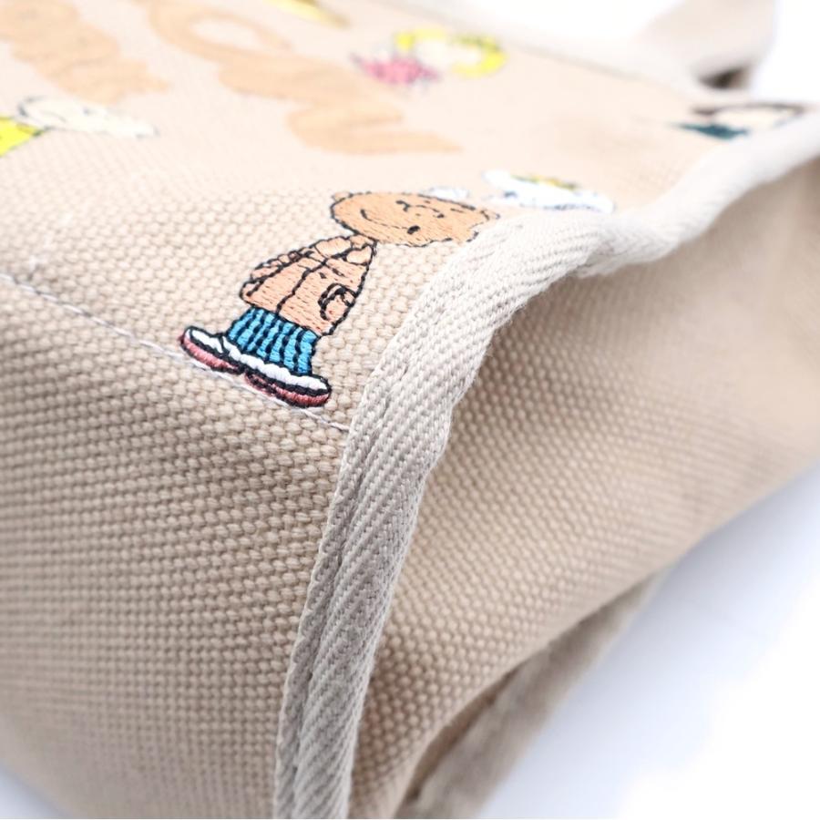 COACH（コーチ） ×ピーナッツ スヌーピー 刺繍 カーゴ 2WAYバッグ