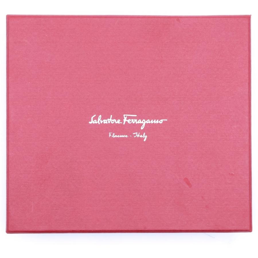 FERRAGAMO（フェラガモ） Salvatore Ferragamo サルヴァトーレ ヴァラ