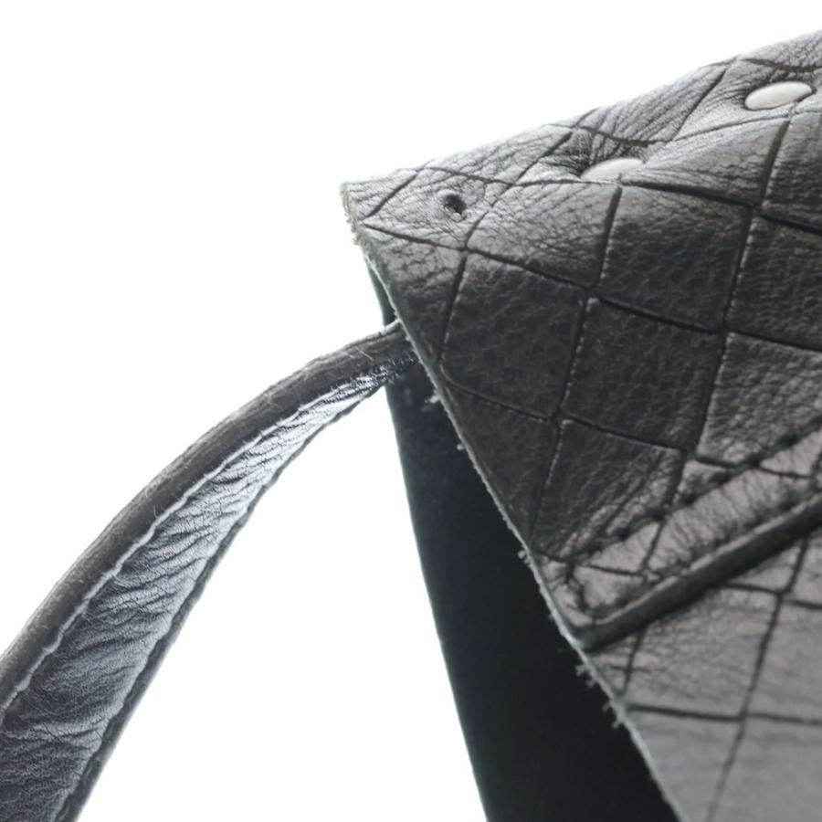 BOTTEGA VENETA（ボッテガ・ヴェネタ） イントレチャート ショルダー
