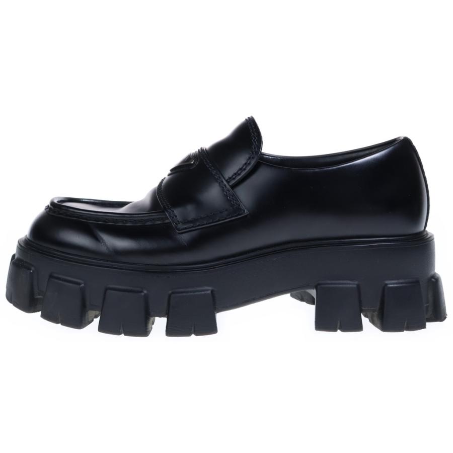 PRADA（プラダ） モノリス トライアングルロゴプレート レザー 厚底
