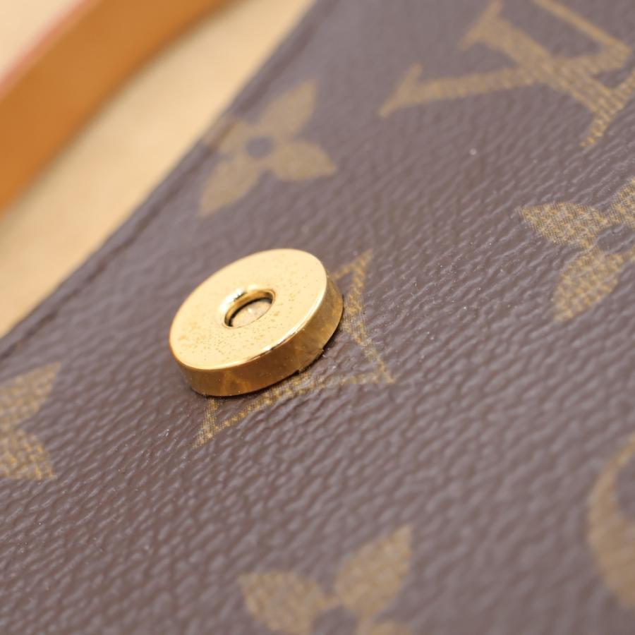 LOUIS VUITTON（ルイ・ヴィトン） モノグラム ポシェット
