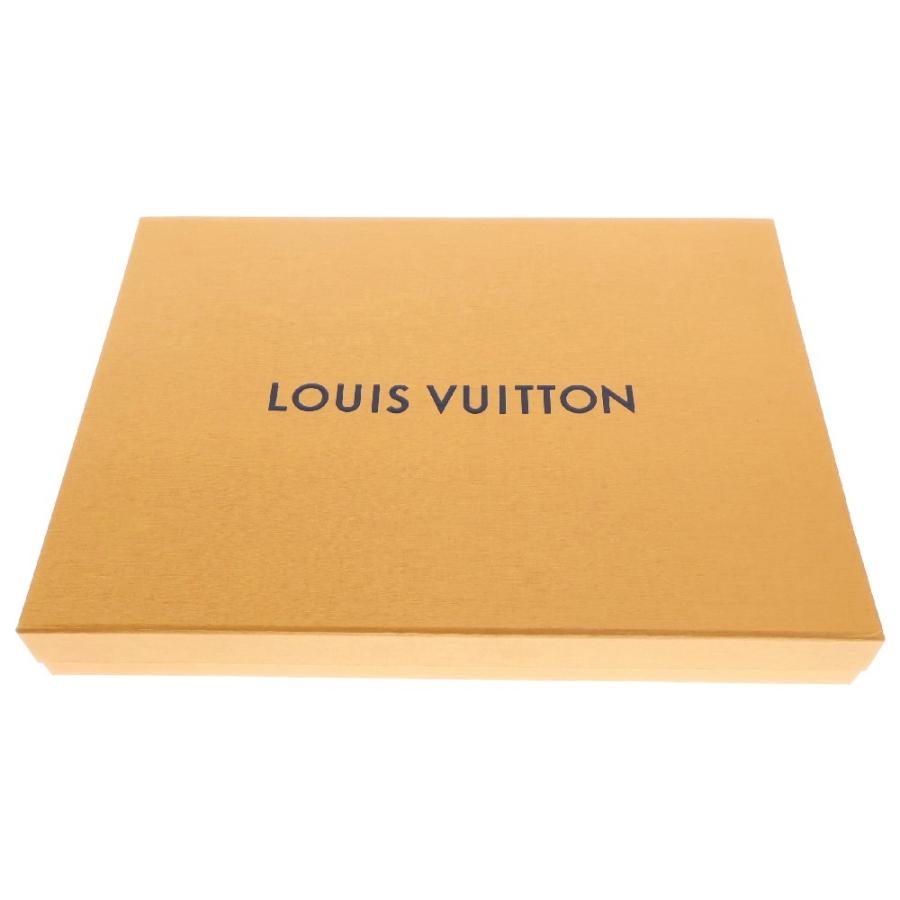 LOUIS VUITTON（ルイ・ヴィトン） エシャルプ ロゴマニア シャイン
