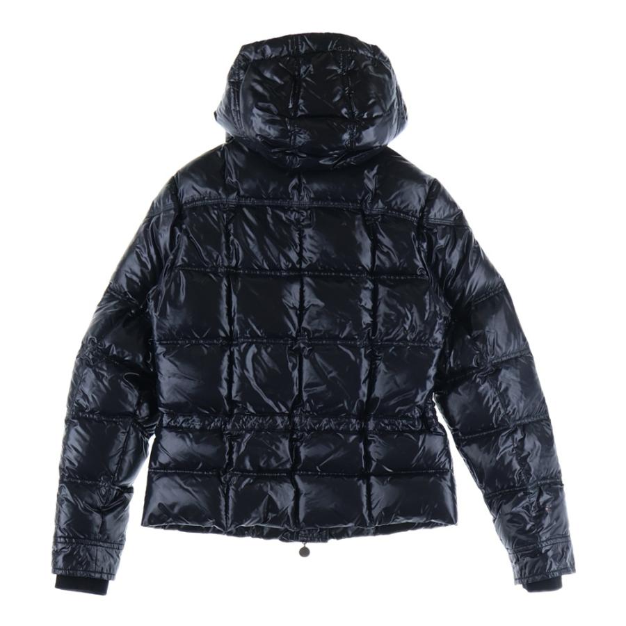 MONCLER（モンクレール） TRIANON トリアノン ワッペンロゴダウン 