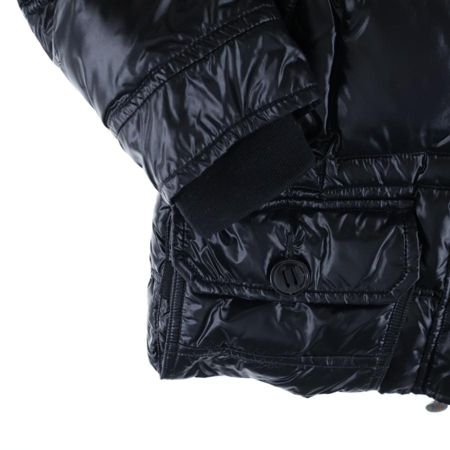 MONCLER（モンクレール） TRIANON トリアノン ワッペンロゴダウン 
